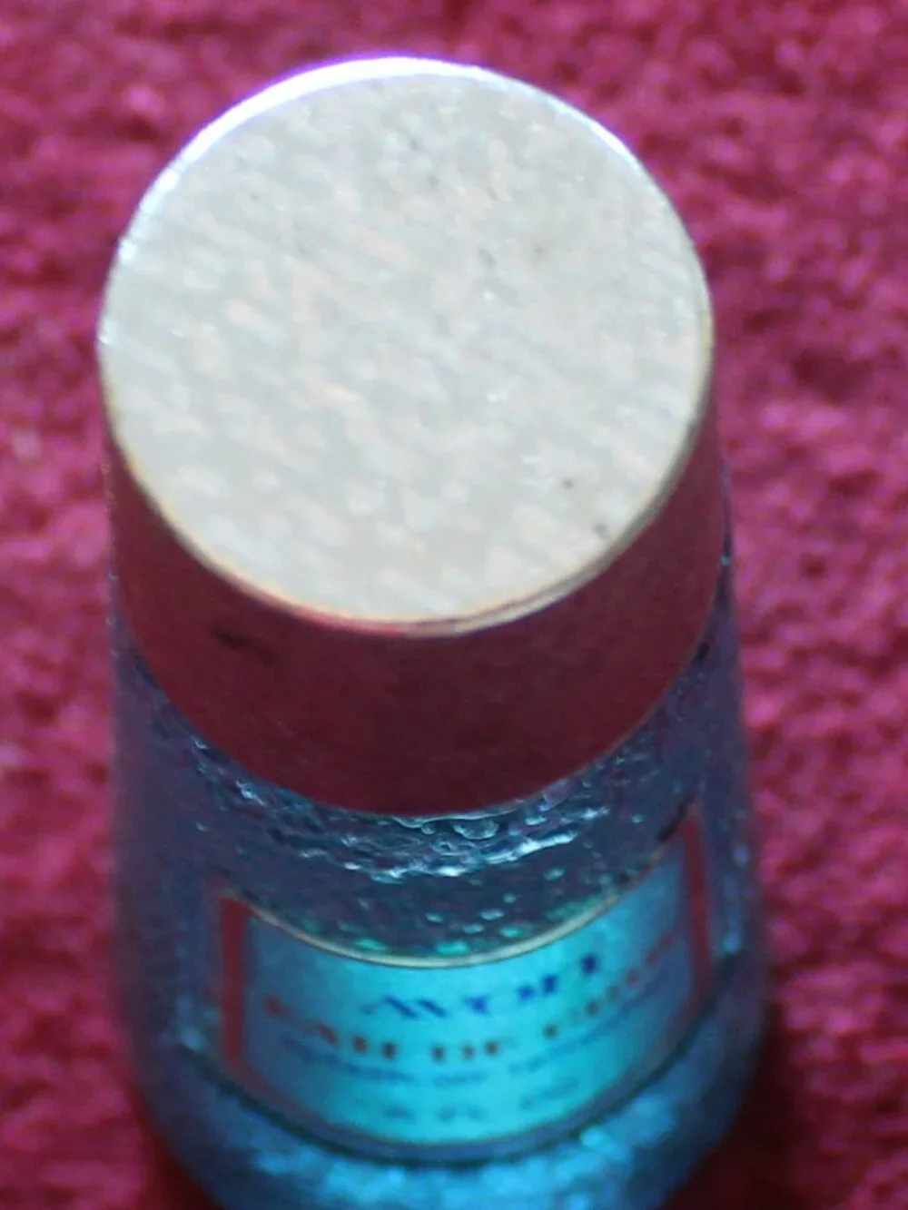 Vintage Avon Eau de Cool Splash-On Refresher bottle from the 1970s.